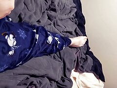 Messy Pullout Fun With a Fleshlight