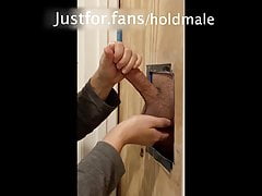 HOLDMALE GH - Grad Student
