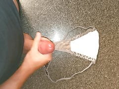 Cuming in dirty panty