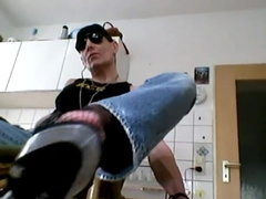 Wichsen in der Küche, 13.02.avi