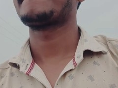 Insatiable gay guy shaves his big tool and enjoys a public bath