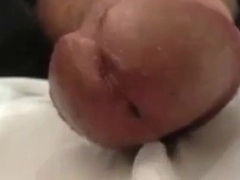 Asian Amateur Bareback: Cumming Hard