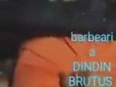 DINDIN BARBEIRO X CLIENTE GAUCHO