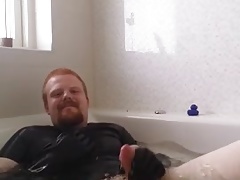 Danish Guy - Rubbercub wanking in bathtub