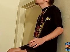 Thug straight amateur Billy da Kidd strokes his dick alone