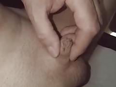 Very tiny uncut willy cums without any obvious erection