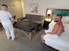 Nosey dad got aroused during rubdown and enticed by masseuse