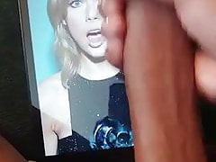Stroking to Taylor Swift