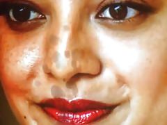 Kajal Agarwal quick cum