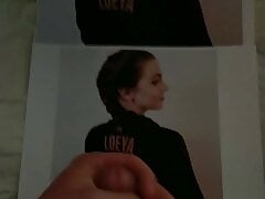 Loeya twitch cumtribute