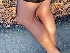 Walk on highheels outside sissy