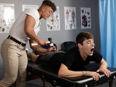 Bad bitch moaning with dick inside (Joey Mills and Felix Fox)