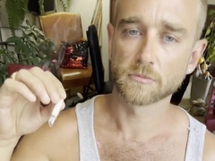 Having a smoke and flashing off my immense pillar