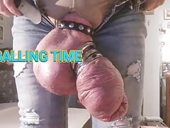 Jeans Stretching Pants Was Present From Admirer