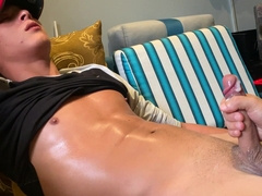 Throating Str8 Man's Stiff Chisel After His Douche