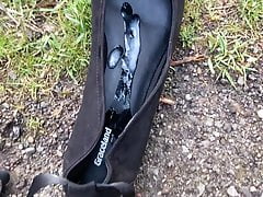 Just a quick cum in ballerinas