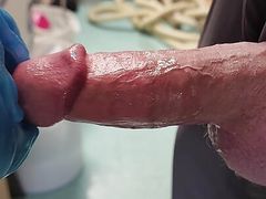 Big throbbing mushroom tipped Italian cock fucking alien pussy sex toy