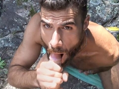 Serving his ass outdoors (Pablo X and Rodrigo El Santo)