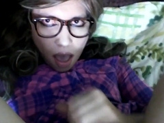 Paulina Doll Self-Facial cum Swallow 2