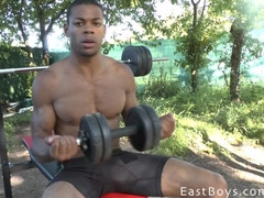 Omar Ali works out and shows his insane body