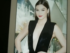 Cum on Hailee Steinfeld - september 2016