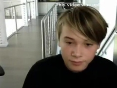 Hot Sweet Blonde On Cam