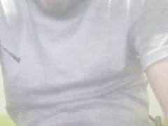 LIVE TRANSMISSION JERKING OFF UNTIL I DROPPED A LOT OF MILK