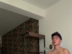 BigP makes a twink happy