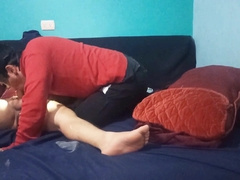 Mi amigo le deja montarme en su verga