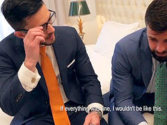 ANDY starlet PROVIDES ENCOURAGEMENT AND HIS greedy bootie