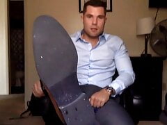 Straight Superior Man Needs to be Worshiped