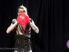 Nicky ballons destroyer