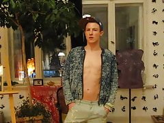 TWINK IS ALWAYS HUNGRY FOR RAW COCK