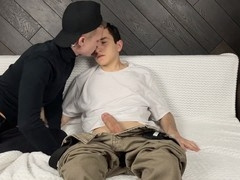 Twink stepbrother gives blowjob