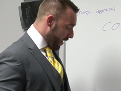 British Boss Evaluates Oral Skills