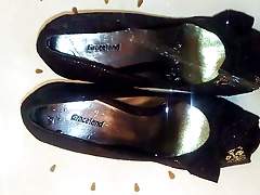 HeelGoddess's heels pissed last time