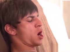 Cute athletic jock cums on himself after bareback fucking