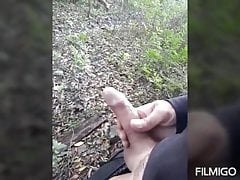 Walking in the woods looking for cok sucker for my horny cok