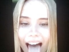 CUM TRIBUTE LEXEE SMITH