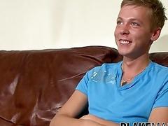 Blond British amateur jerks off solo