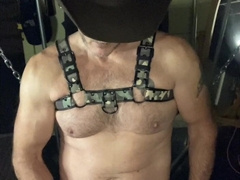 Grubby Chatting Cowboy Dad Draining Until Shooting Flow