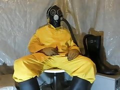 Filling a condom in yellow rubber