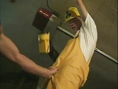 flipflop with horny worker