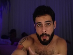 SEM CAPA #7 : PELUDOS E PELADOS