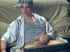 Curly Haired Guy Fucks Hot Bottom