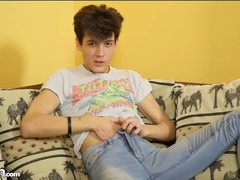 Andy Scott is a star, he loves to jerk off