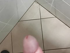 Masturbate and cum