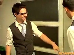 Nasty schoolboys sans a condom 3way smashing after hard-on blowing