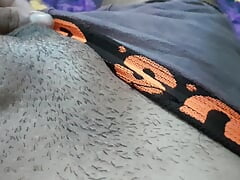 In the morning, my penis got erect while sleeping, then I shook my fist and within a short time all the water came out of my coc