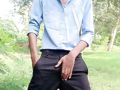 Enjoy jerking off in office dress 💦, aao sare mere kale lund ki savaari karo.